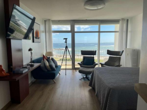 Studio refait à neuf 35m² à Quiberon avec WIFI, Parking et loggia vue mer - FR-1-478-39